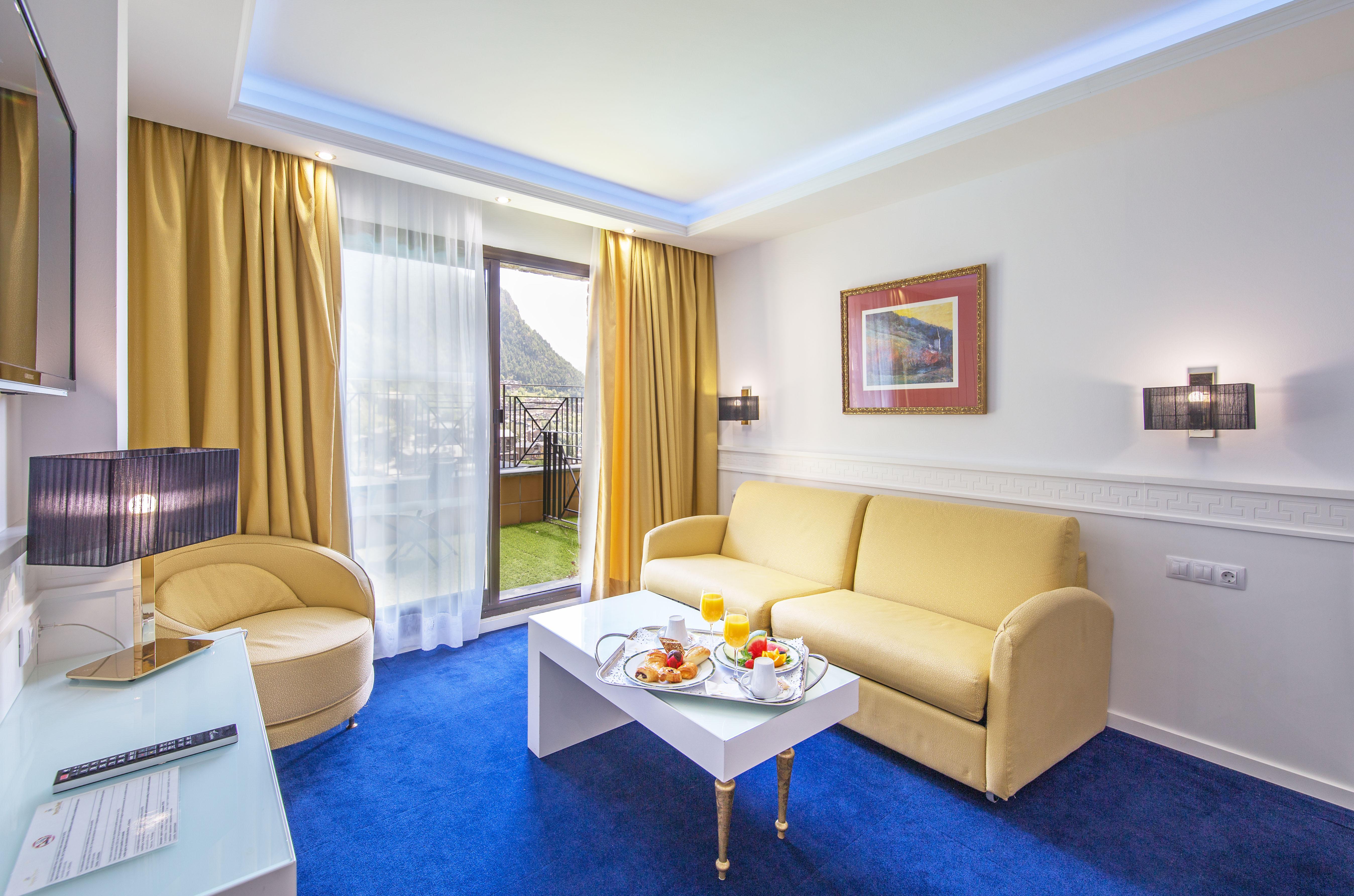 Hotel Princesa Parc Excellence Arinsal Exterior photo Suite