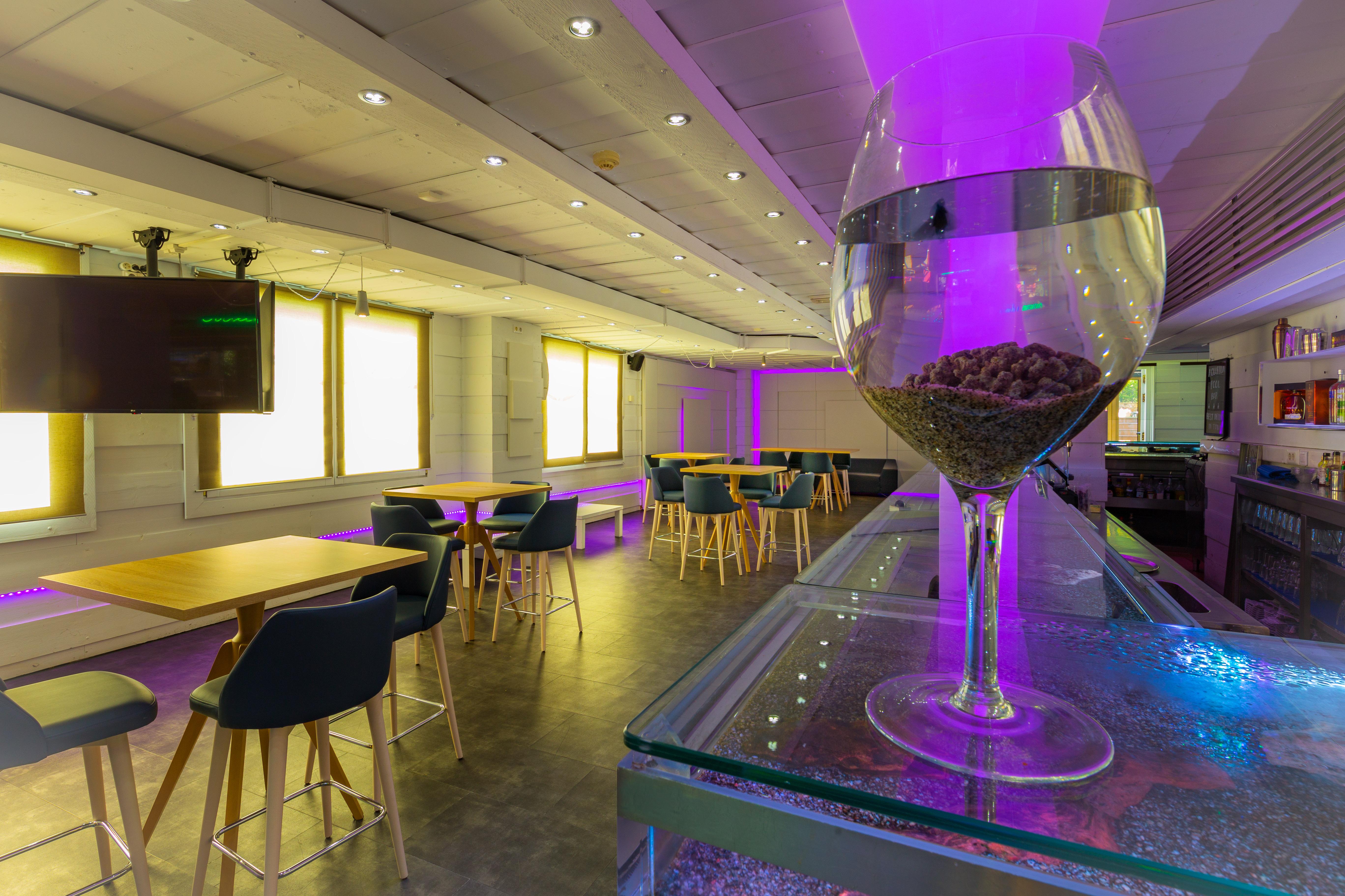 Hotel Princesa Parc Excellence Arinsal Exterior photo The bar at the 10th floor